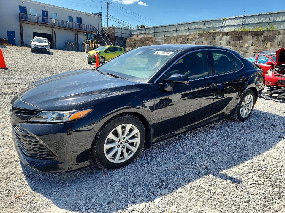 2020 TOYOTA CAMRY LE - 1