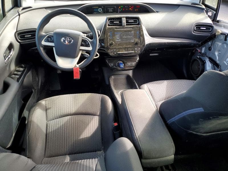2017 TOYOTA PRIUS TWO 8