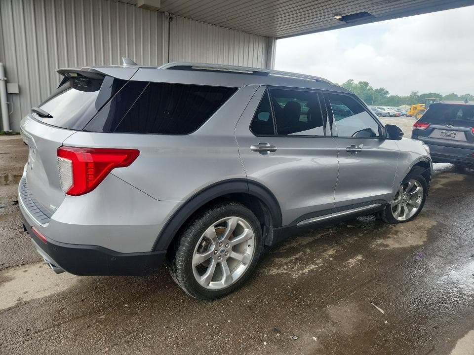 2020 FORD EXPLORER PLATINUM 3