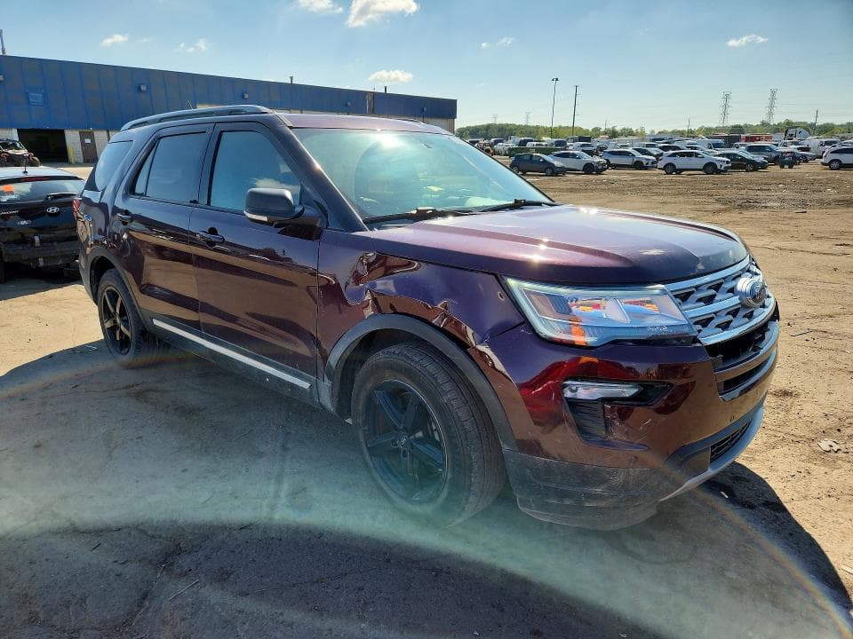 2019 FORD EXPLORER XLT 4
