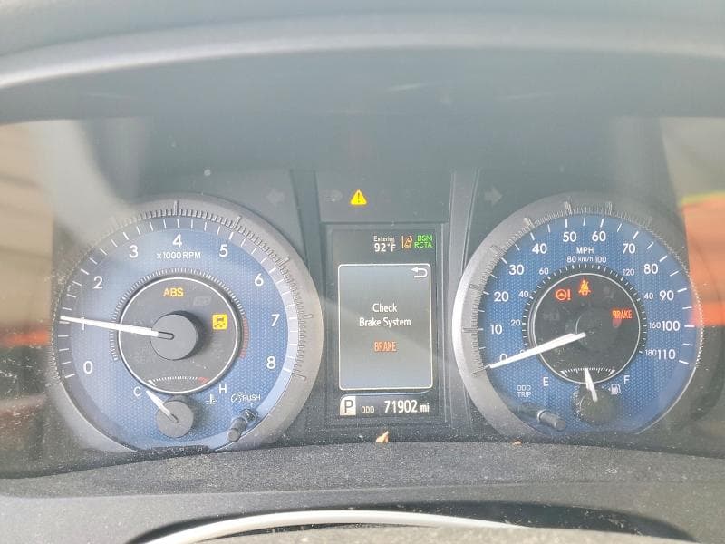 2020 TOYOTA SIENNA XLE 8-PASSENGER 9