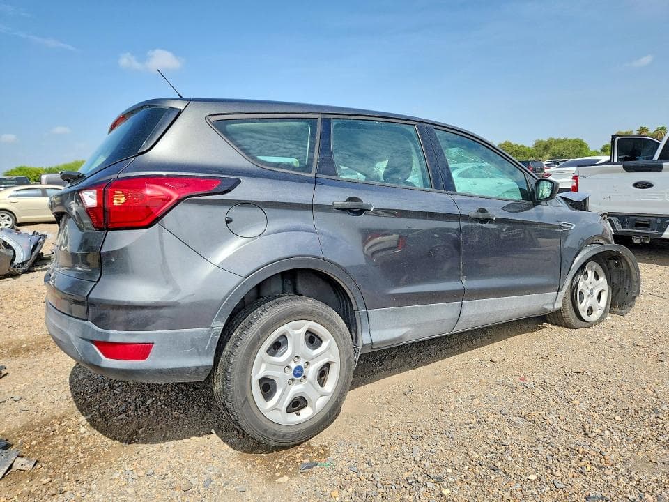 2019 FORD ESCAPE S 3