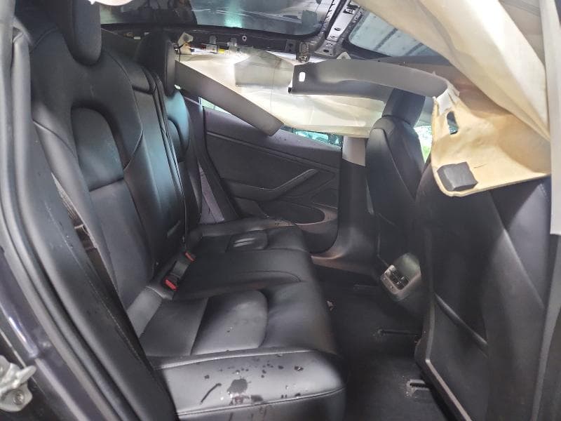2018 TESLA MODEL 3 10