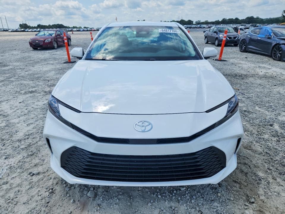 2026 TOYOTA CAMRY LE 5