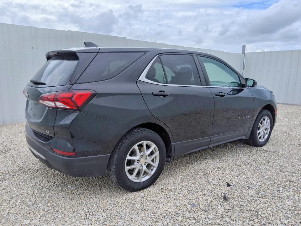 2023 CHEVROLET EQUINOX LT 3