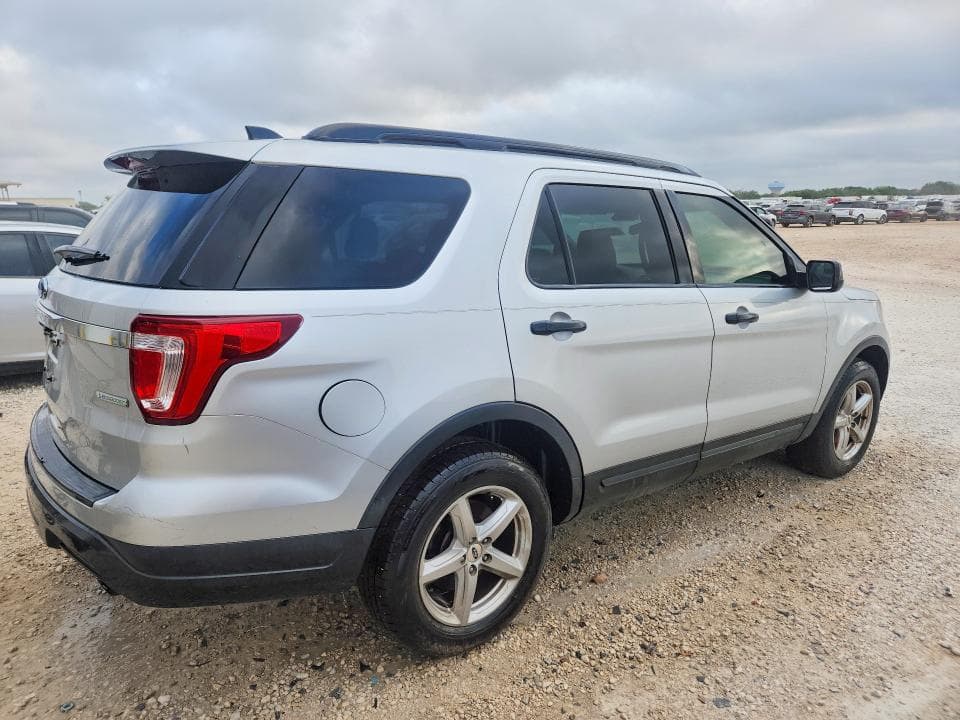 2019 FORD EXPLORER 3