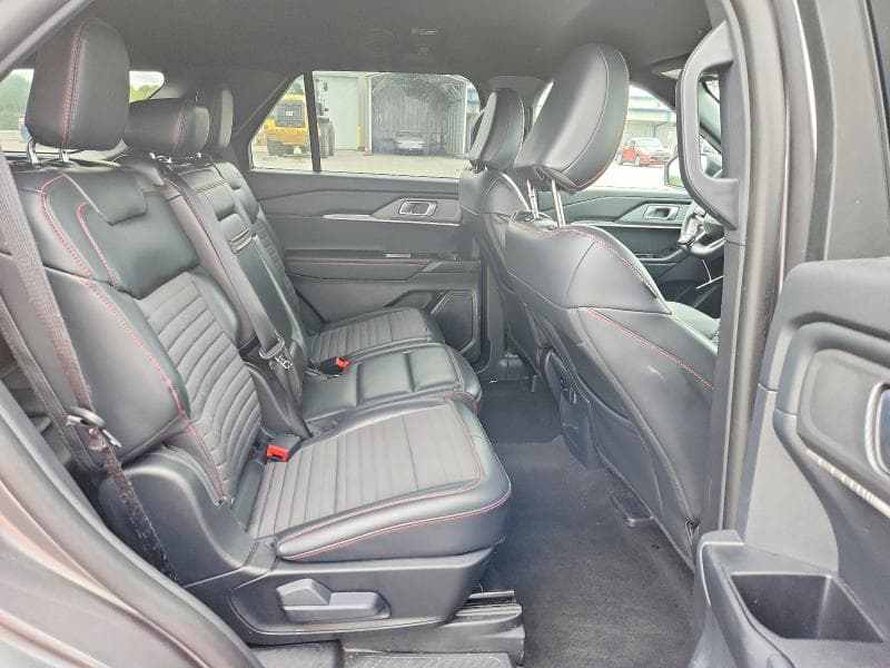 2026 FORD EXPLORER ST-LINE 11