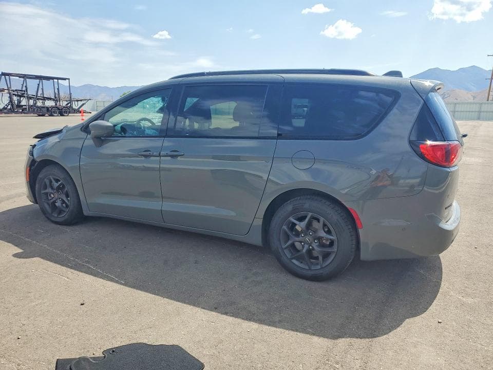 2020 CHRYSLER PACIFICA TOURING L PLUS 2