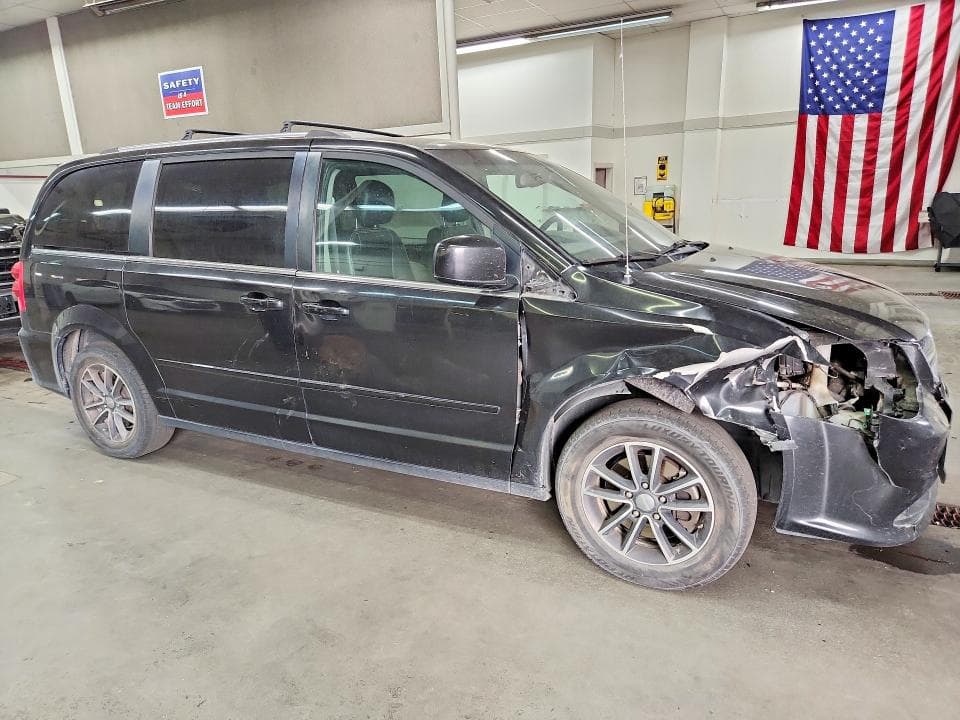 2017 DODGE GRAND CARAVAN SXT 4