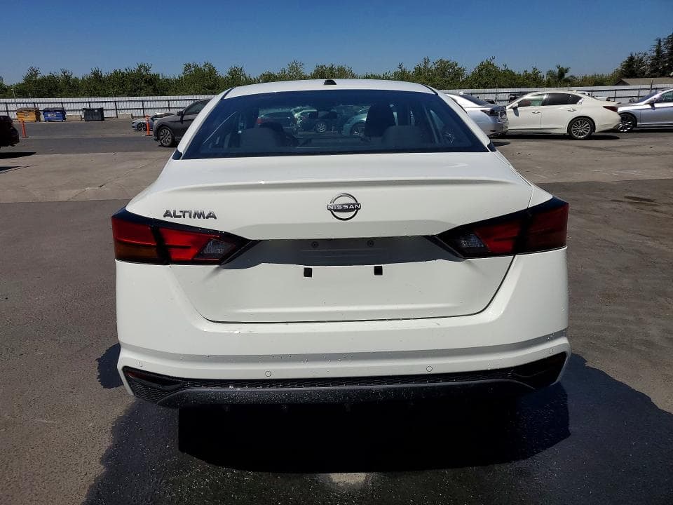 2026 NISSAN ALTIMA SV 6