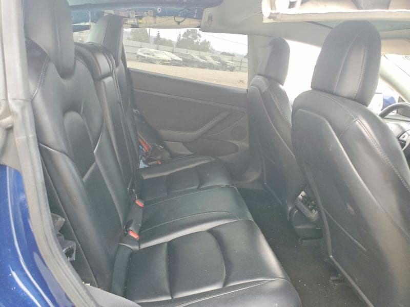2022 TESLA MODEL 3 10