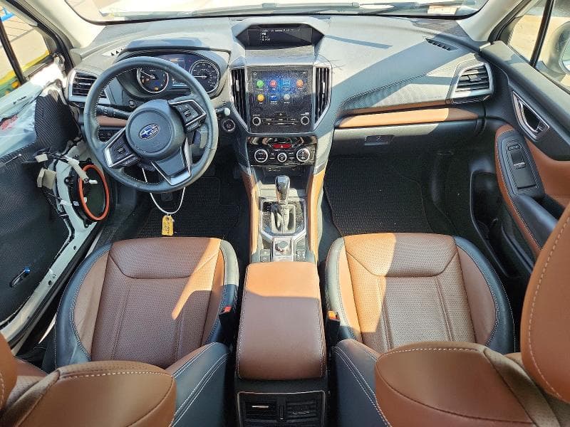 2024 SUBARU FORESTER TOURING 8