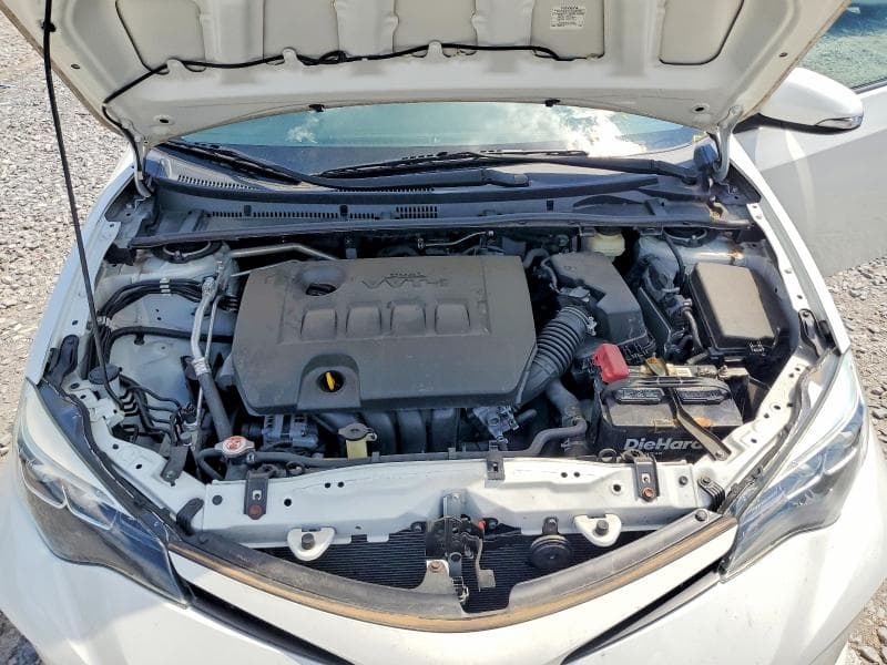 2018 TOYOTA COROLLA SE 11