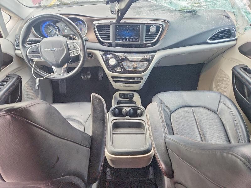 2018 CHRYSLER PACIFICA TOURING L 8
