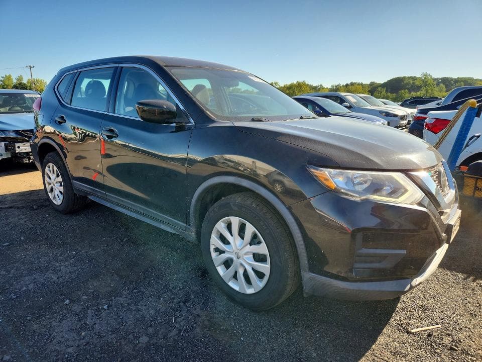 2018 NISSAN ROGUE S 4