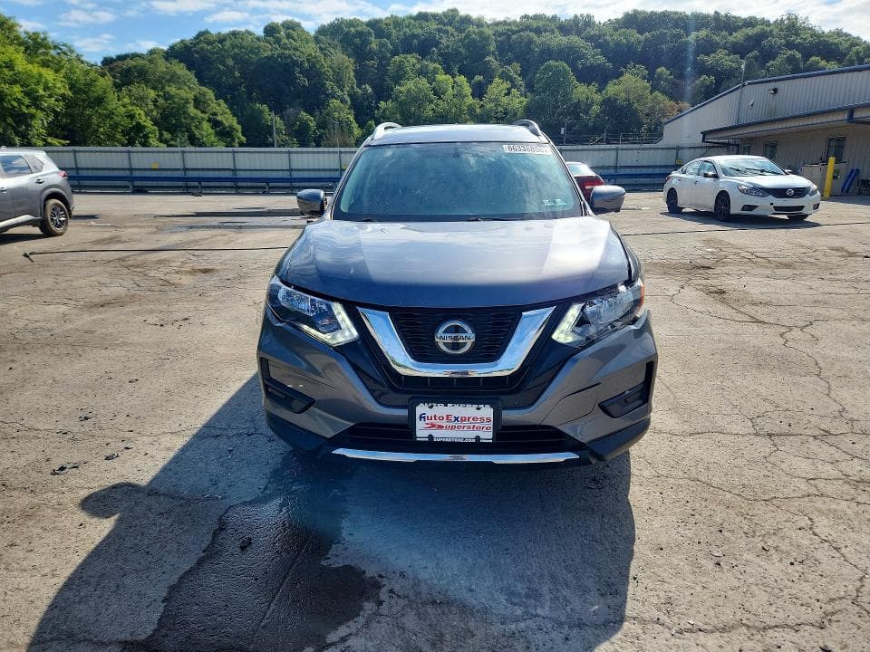 2018 NISSAN ROGUE SV 5