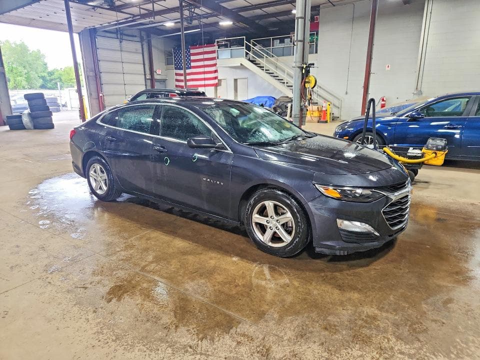 2023 CHEVROLET MALIBU LT 4