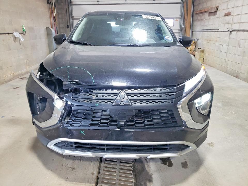 2025 MITSUBISHI ECLIPSE CROSS SE 5
