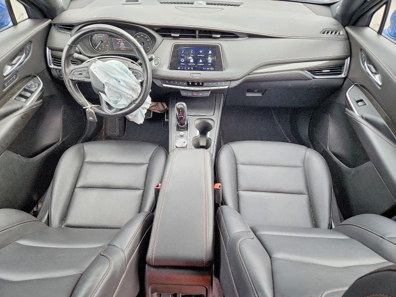 2022 CADILLAC XT4 SPORT 8