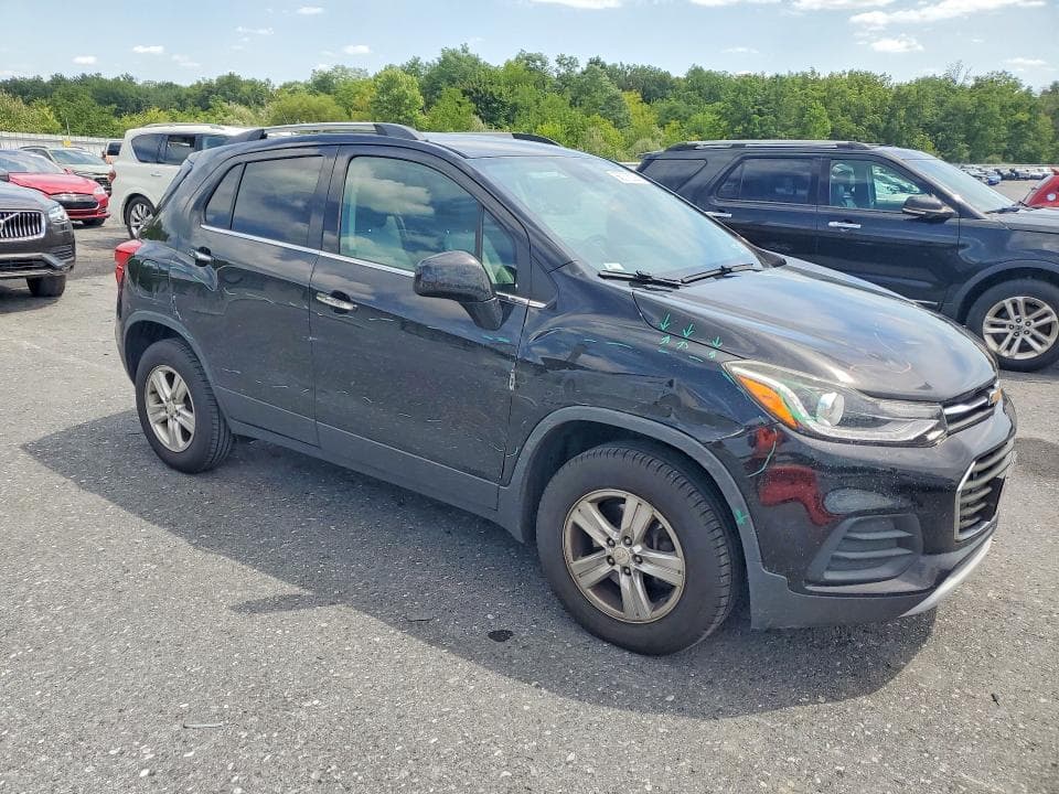 2017 CHEVROLET TRAX 1LT 4