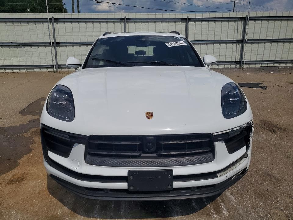 2022 PORSCHE MACAN 5