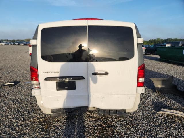2017 MERCEDES-BENZ METRIS 6