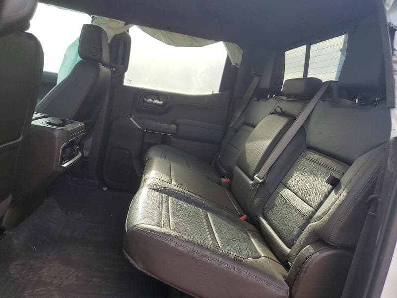 2022 GMC DENALI PICKUP 10