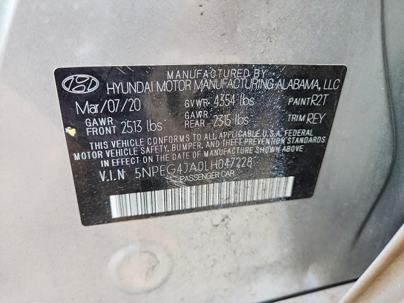 2020 HYUNDAI SONATA SE 12