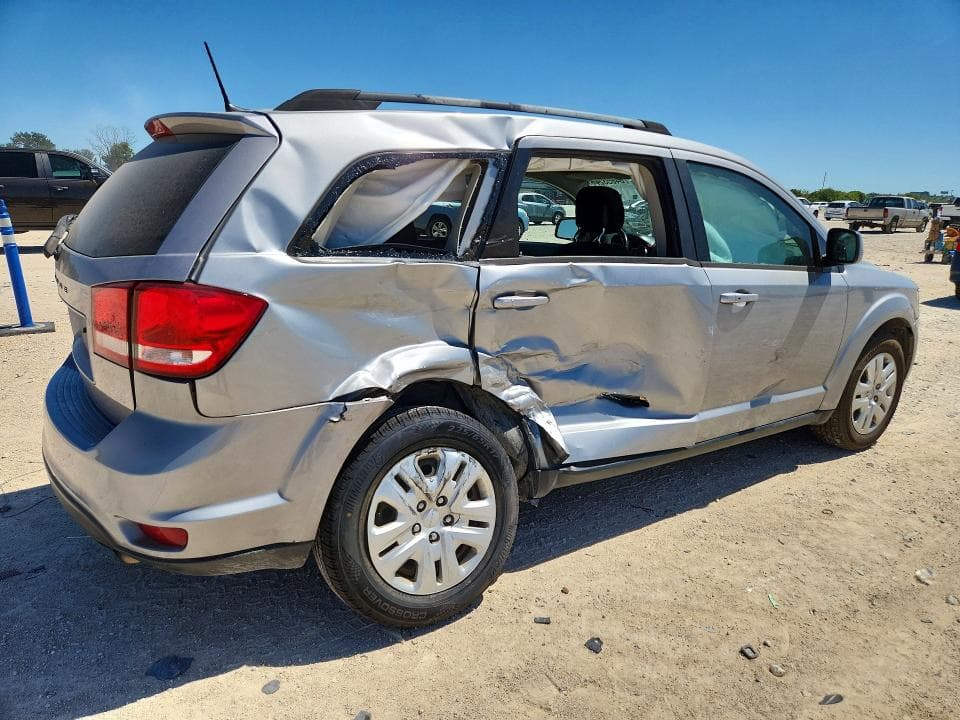 2019 DODGE JOURNEY SE 3