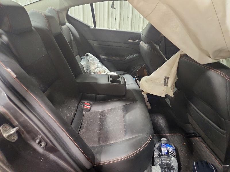 2019 NISSAN ALTIMA SR 10