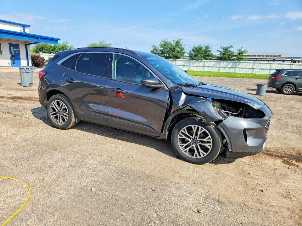 2020 FORD ESCAPE SEL 4