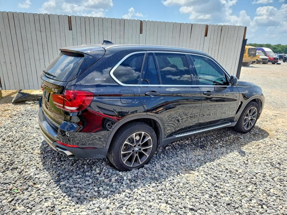 2017 BMW X5 XDR40E 3