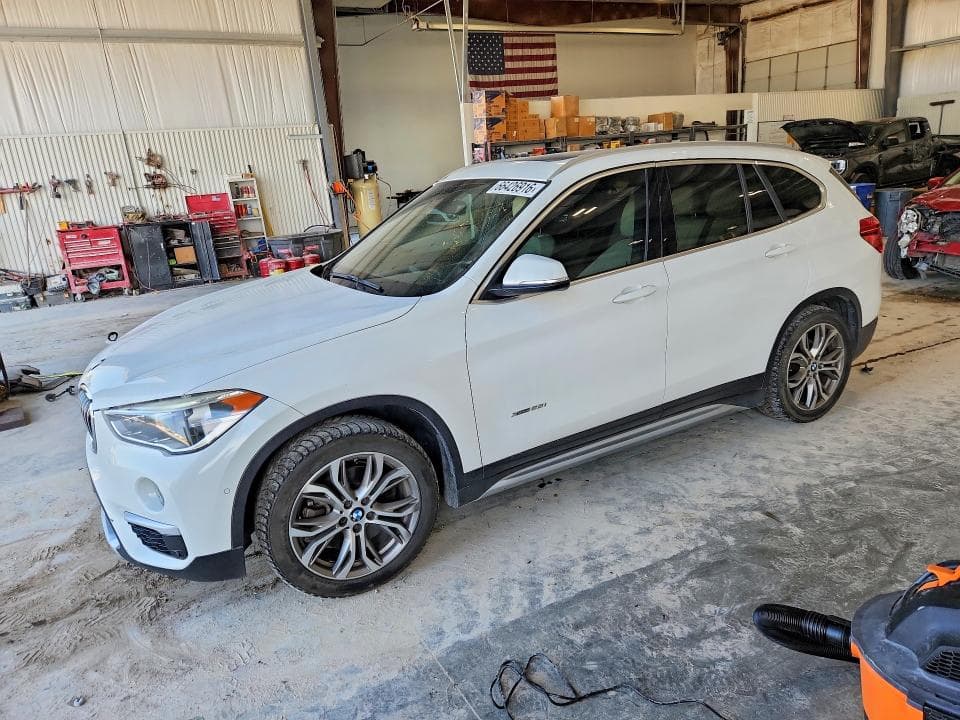 2017 BMW X1 - 1