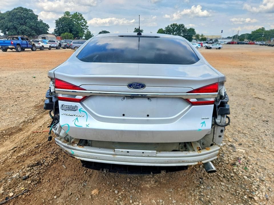 2017 FORD FUSION SE 6