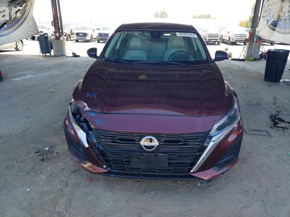 2025 NISSAN ALTIMA SV 5