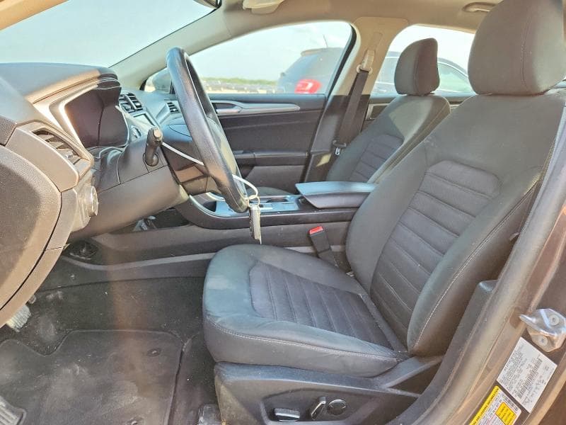 2020 FORD FUSION SE 7