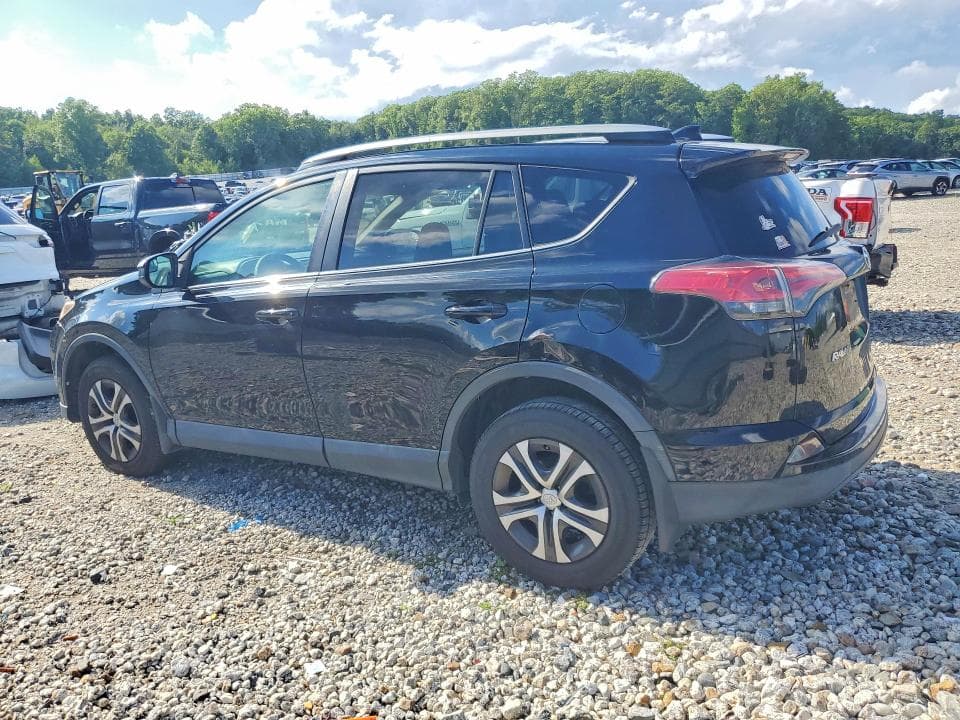 2017 TOYOTA RAV4 LE 2