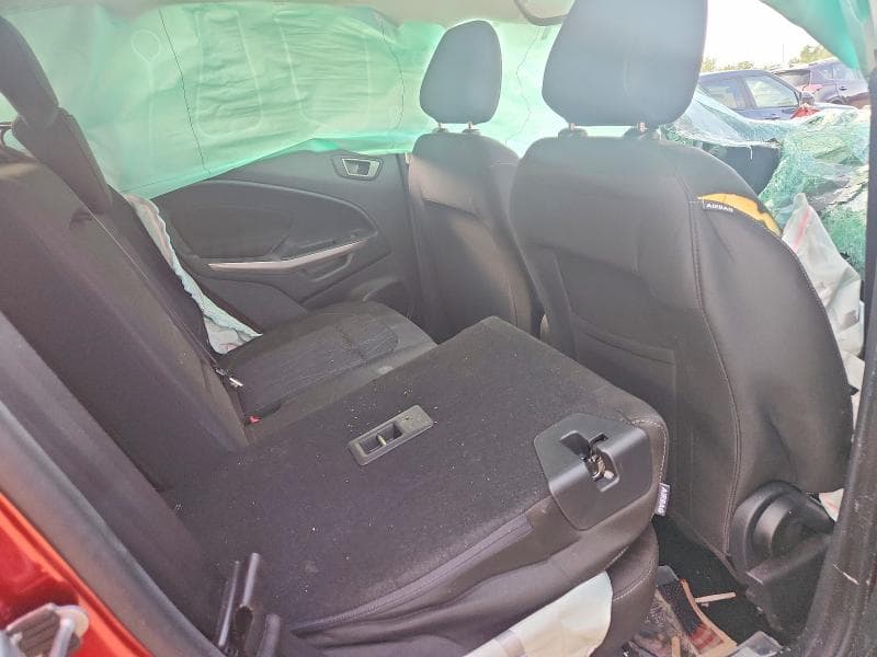 2020 FORD ECOSPORT SE 11