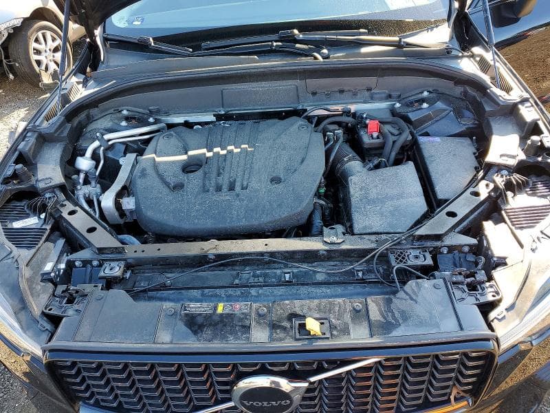 2025 VOLVO XC60 CORE 12