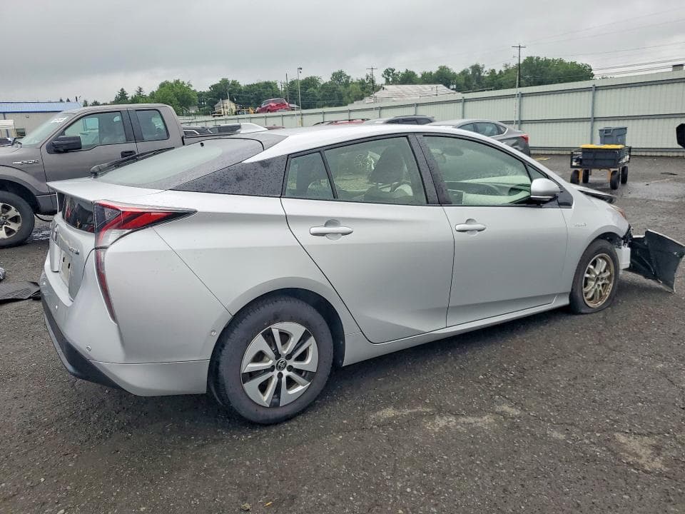 2017 TOYOTA PRIUS TWO 3
