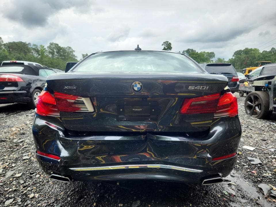 2018 BMW 540 XI 6
