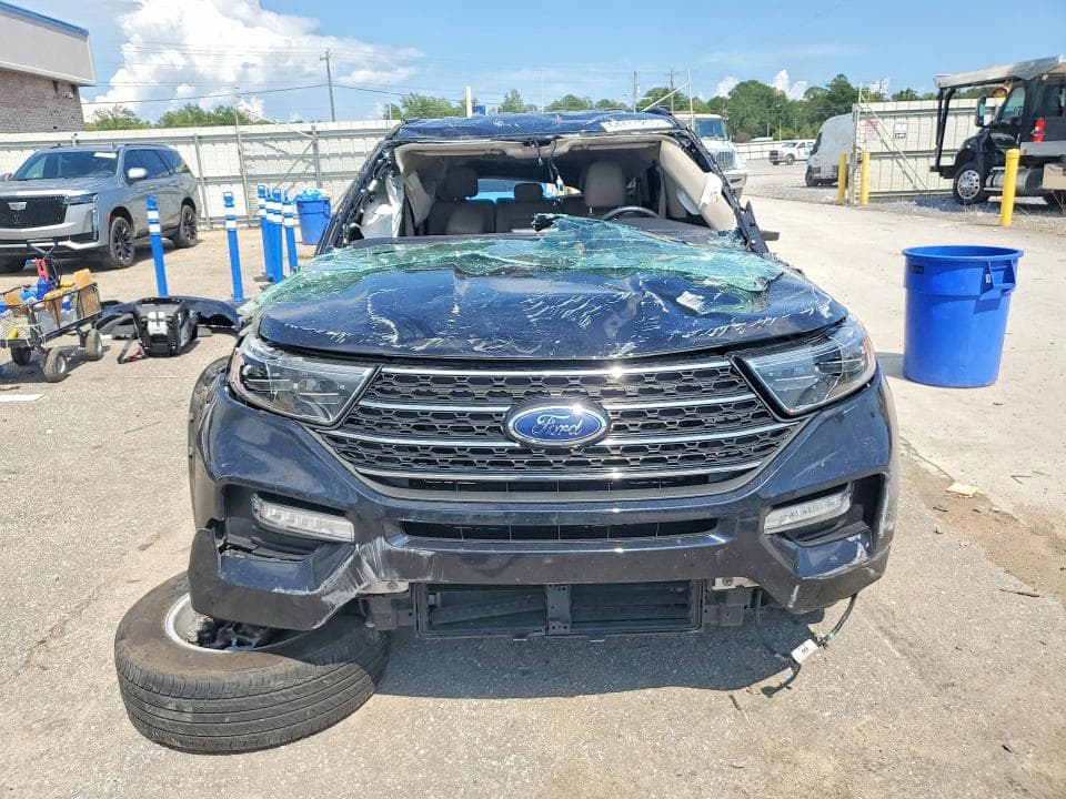 2022 FORD EXPLORER XLT 5