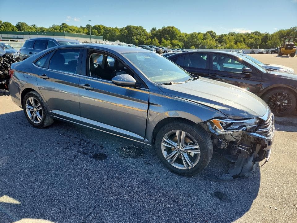 2024 VOLKSWAGEN JETTA SE 4