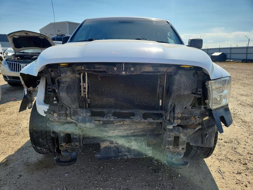 2017 RAM 1500 SLT 5