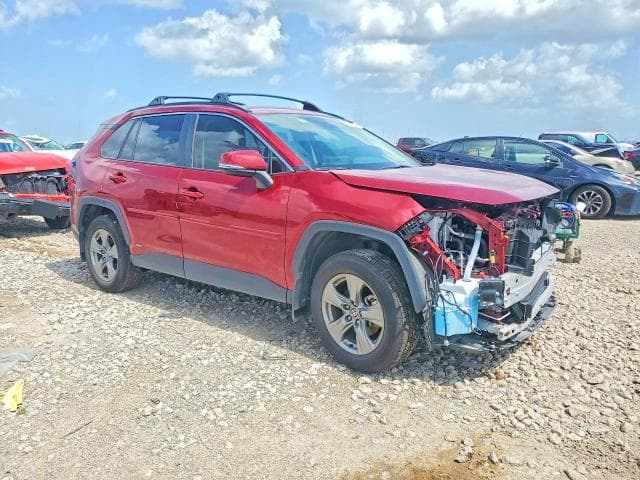 2023 TOYOTA RAV4 HYBRID XLE 4