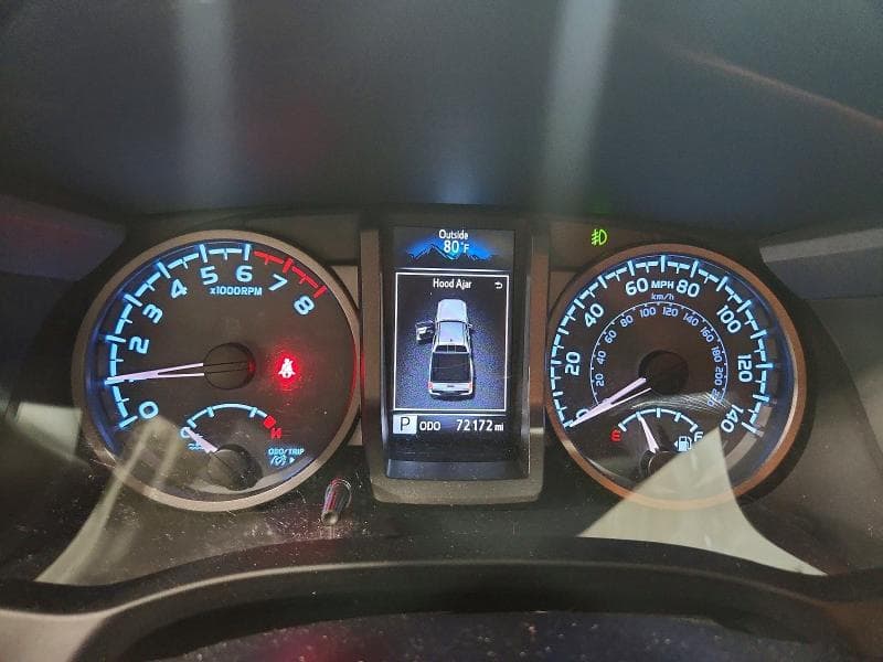 2018 TOYOTA TACOMA TRD SPORT 9