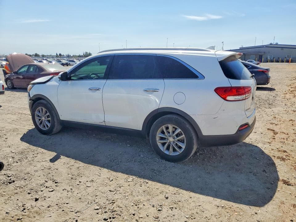 2018 KIA SORENTO LX 2