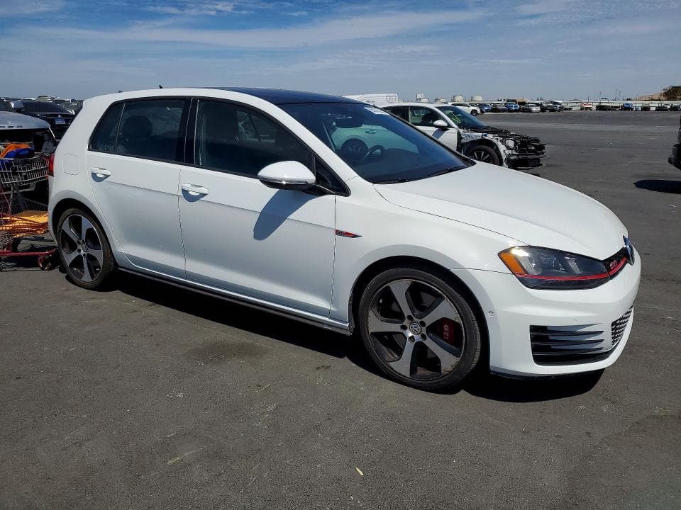 2017 VOLKSWAGEN GTI S/SE 4