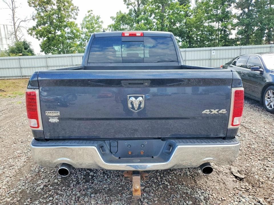2017 RAM 1500 LARAMIE 6