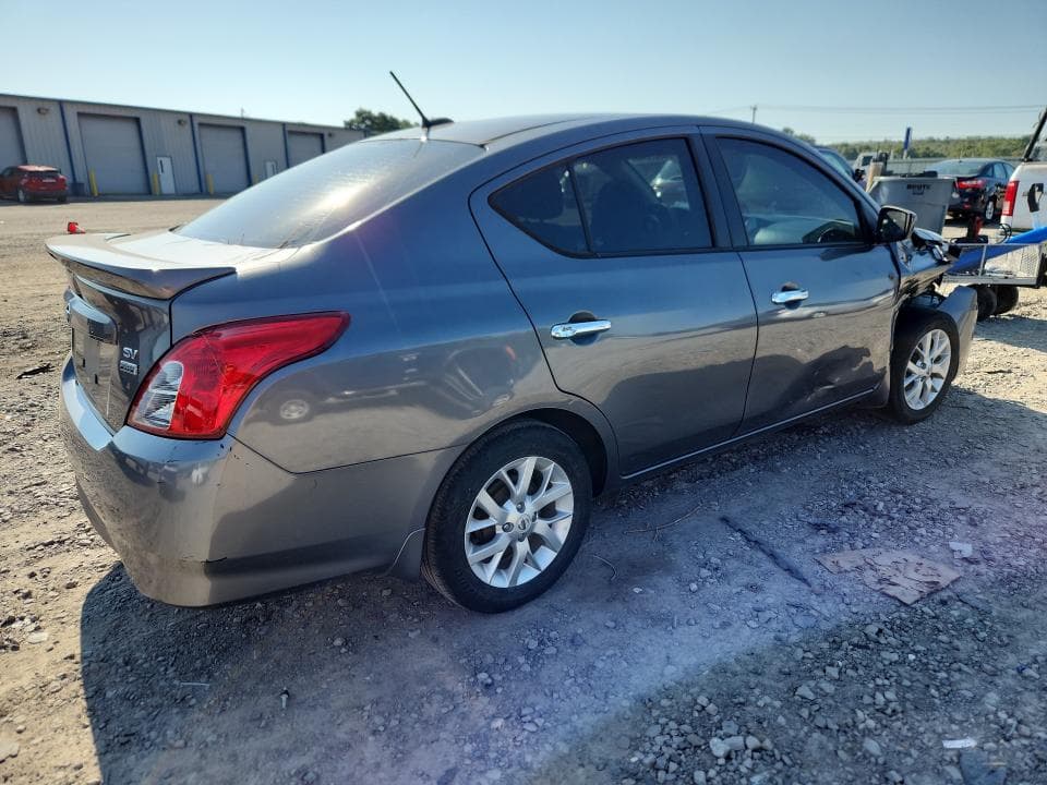 2018 NISSAN VERSA SV 3
